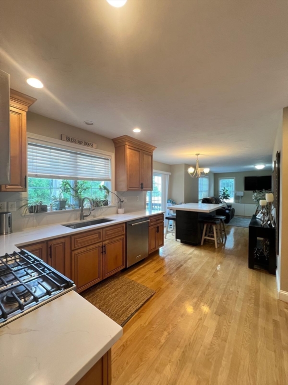 90 Cook Lane Marlborough, MA 01752 - Photo 11 of 39