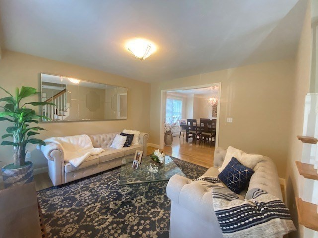 90 Cook Lane Marlborough, MA 01752 - Photo 4 of 39