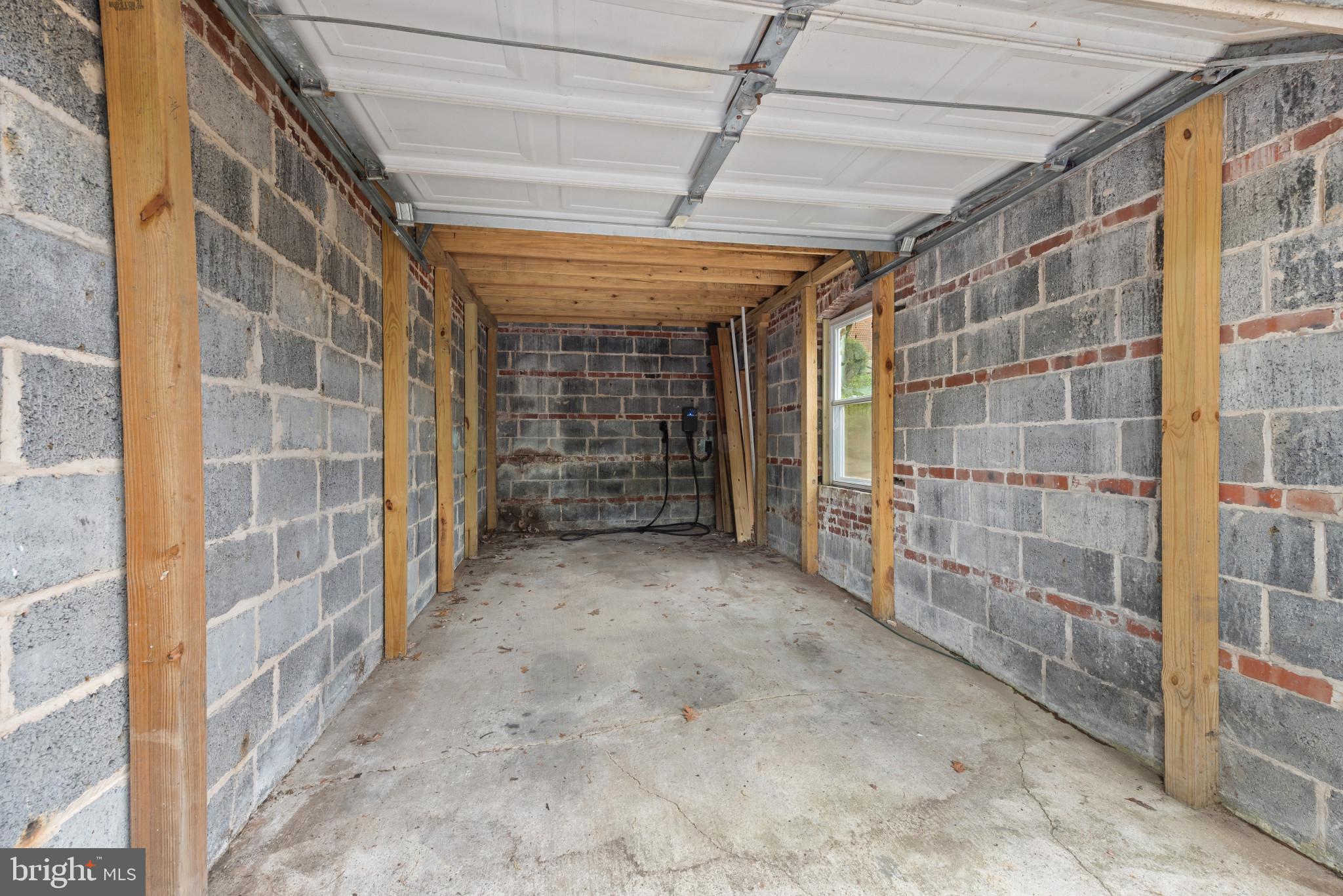 4212 Westview Road Baltimore, MD 21218 - Photo 24 of 35 Room one car garage