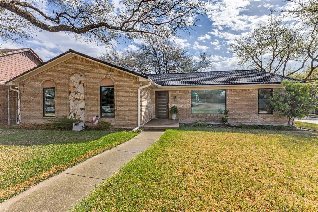 9512 Fallbrook Drive Dallas, TX 75243 - Photo 1 of 21