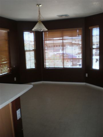 3147 West Fremont Rd. Phoenix, AZ 85041 - Photo 5 of 11 eat in kitchen