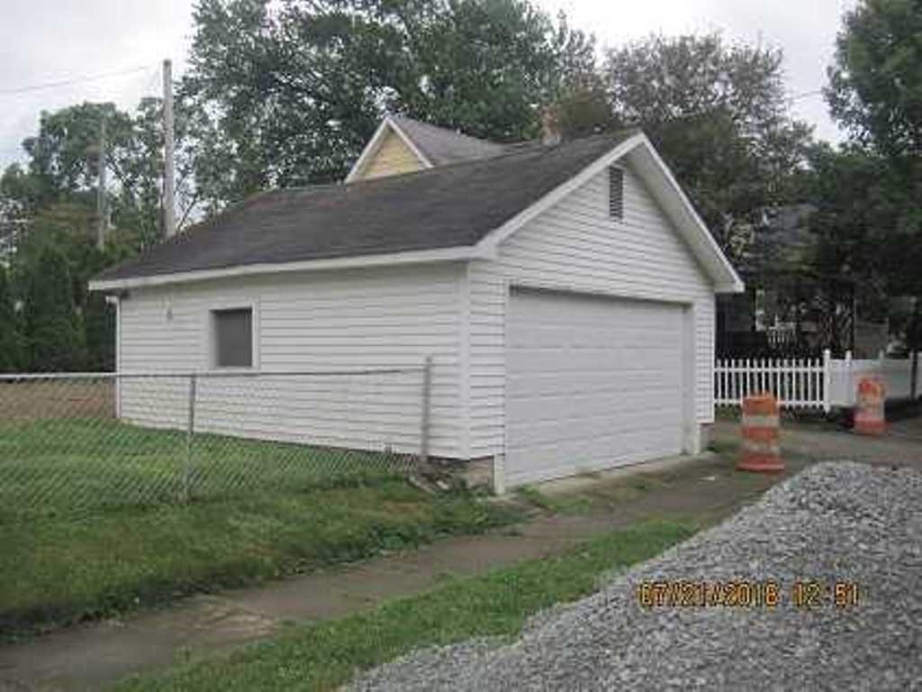 300 East High Street Pendleton, IN 46064 - Photo 4 of 15 Gallery Image 4