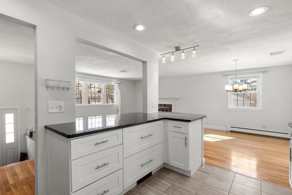 32 Jodie Road Framingham, MA 01702 - Photo 14 of 32 Gallery Image 14