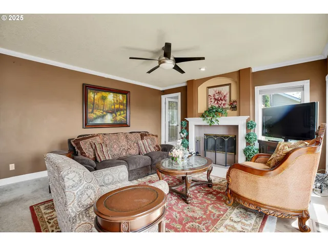 $1,050,000 | 15703 Southwest Barrington Terrace, Tigard, OR 97224