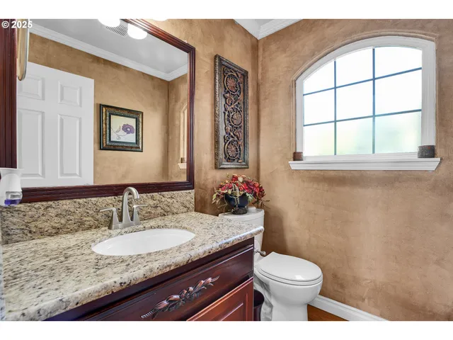 $1,050,000 | 15703 Southwest Barrington Terrace, Tigard, OR 97224