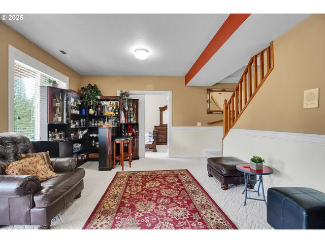 $1,050,000 | 15703 Southwest Barrington Terrace, Tigard, OR 97224