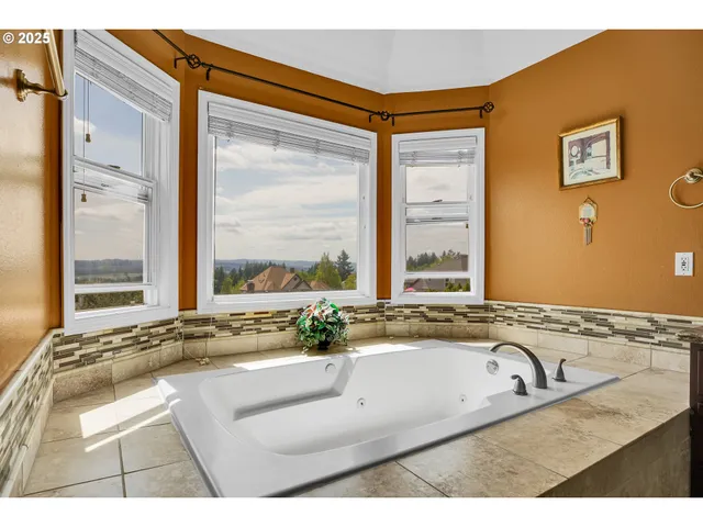 $1,050,000 | 15703 Southwest Barrington Terrace, Tigard, OR 97224