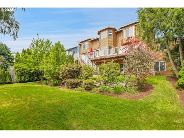 $1,050,000 | 15703 Southwest Barrington Terrace, Tigard, OR 97224