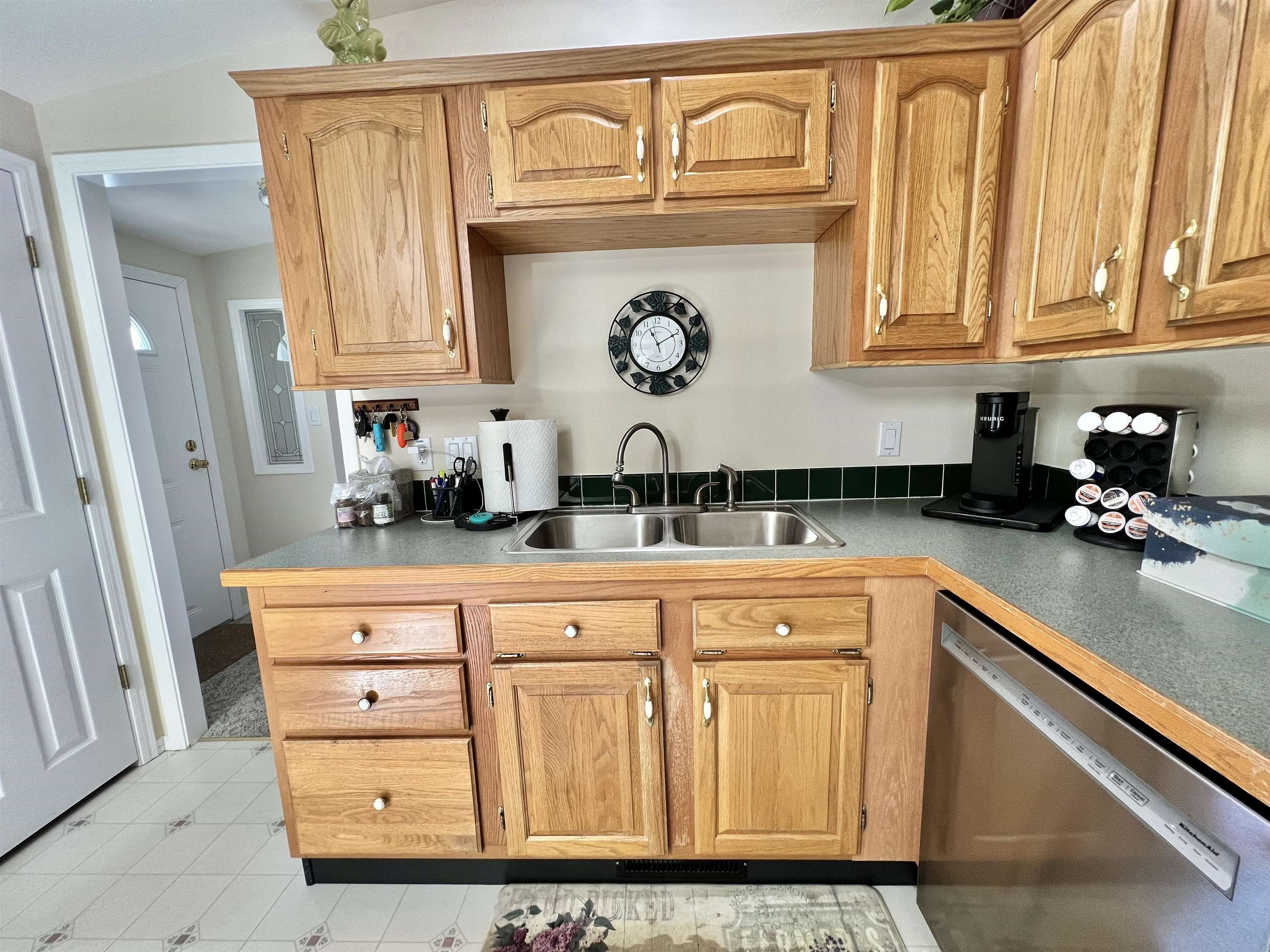 34 Constitution Way Dover, NH 03820 - Photo 27 of 49