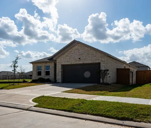 $2,100 | 5903 Grantgrala Drive, Katy, TX 77493