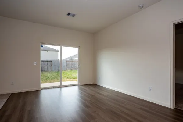 $2,100 | 5903 Grantgrala Drive, Katy, TX 77493