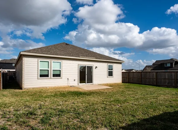 $2,100 | 5903 Grantgrala Drive, Katy, TX 77493