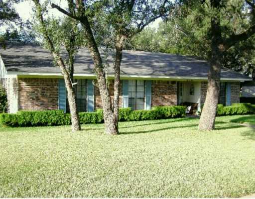 108 Ridge Oak Drive Georgetown, TX 78628 - Photo 1 of 1 Gallery Image 1
