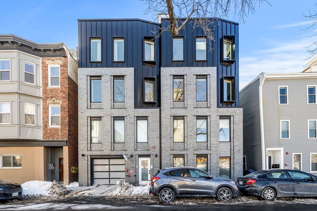 231 Maverick Street, Unit 3 Boston, MA 02128 - Photo 14 of 16