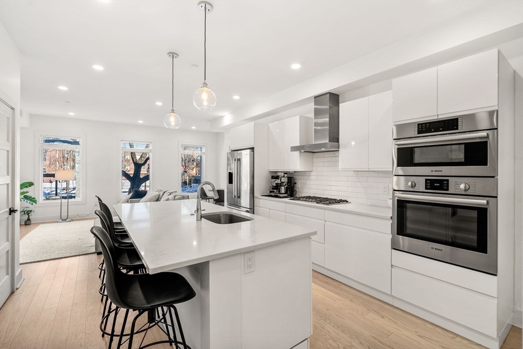 231 Maverick Street, Unit 3 Boston, MA 02128 - Photo 5 of 16