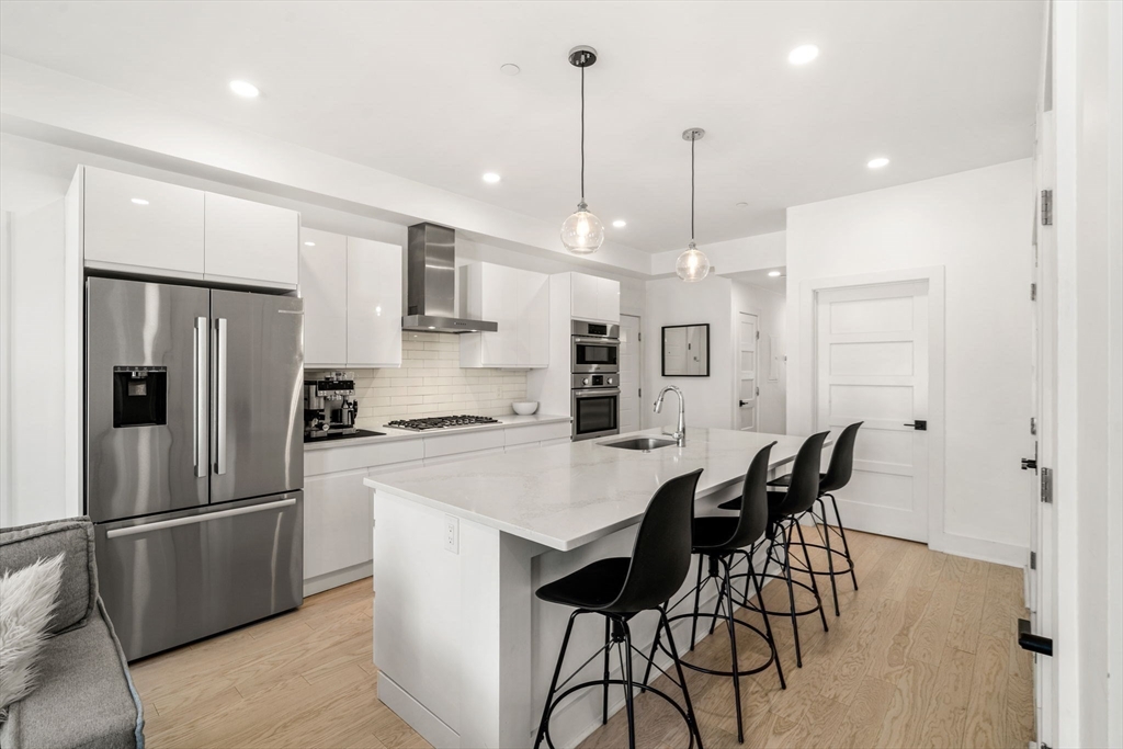 231 Maverick Street, Unit 3 Boston, MA 02128 - Photo 6 of 16