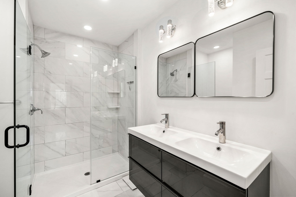 231 Maverick Street, Unit 3 Boston, MA 02128 - Photo 10 of 16