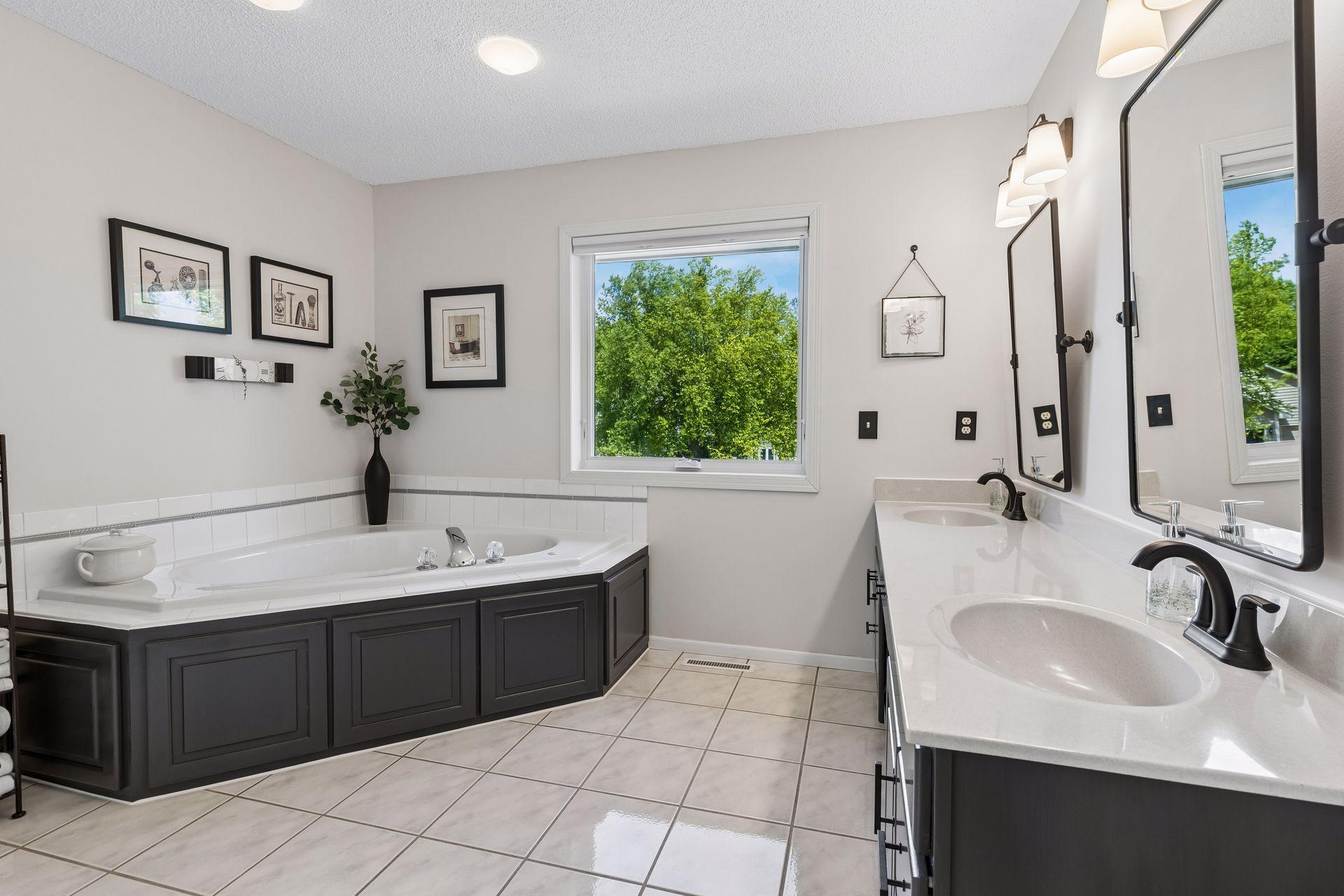16560 Lake Ridge Drive Maple Grove, MN 55311 - Photo 29 of 55