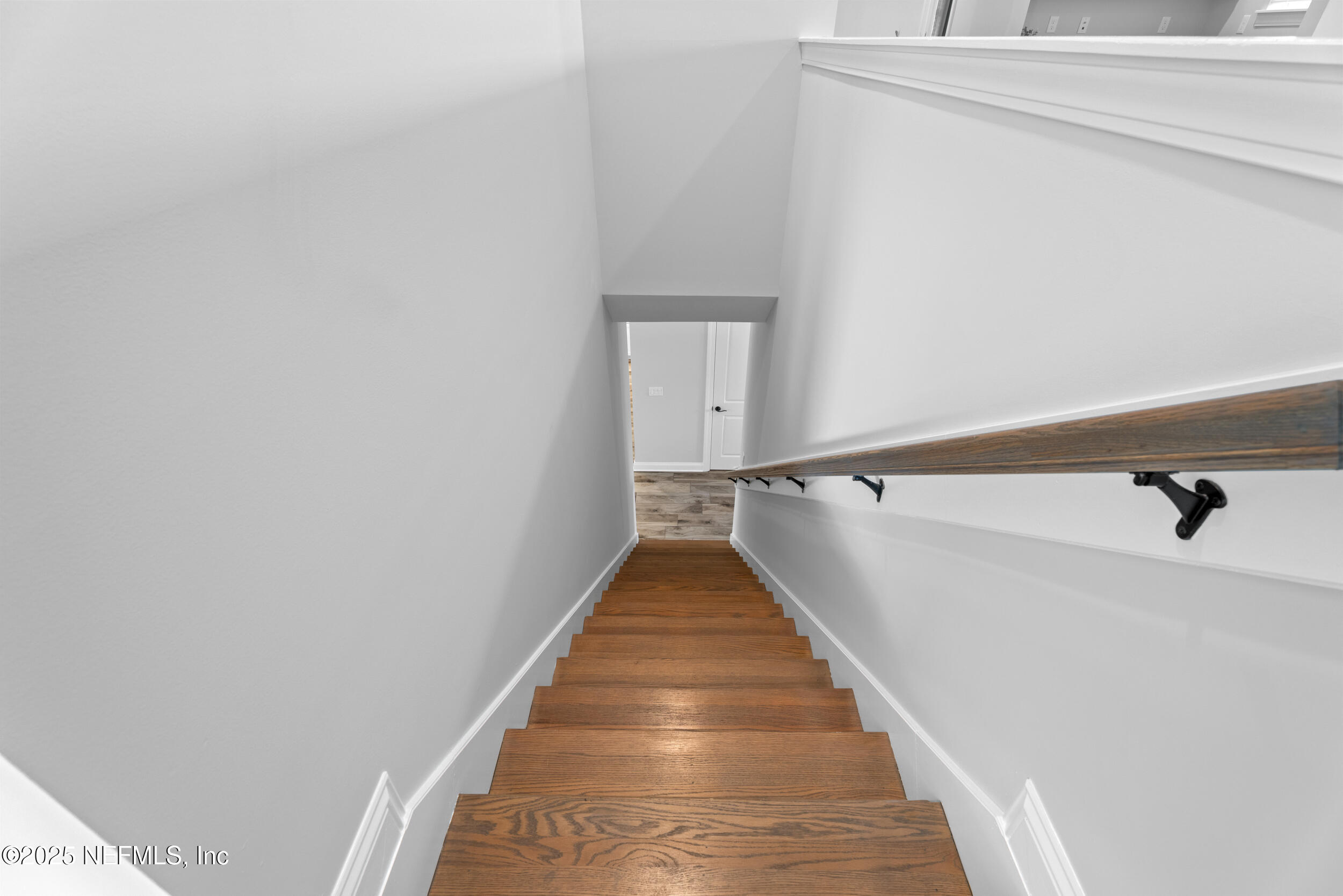 114 Silver Pine Drive St. Augustine, FL 32092 - Photo 23 of 69 Stairway