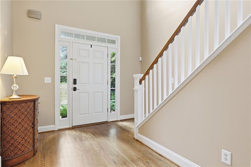 2325 Ivey Oaks Road Cumming, GA 30041 - Photo 3 of 40