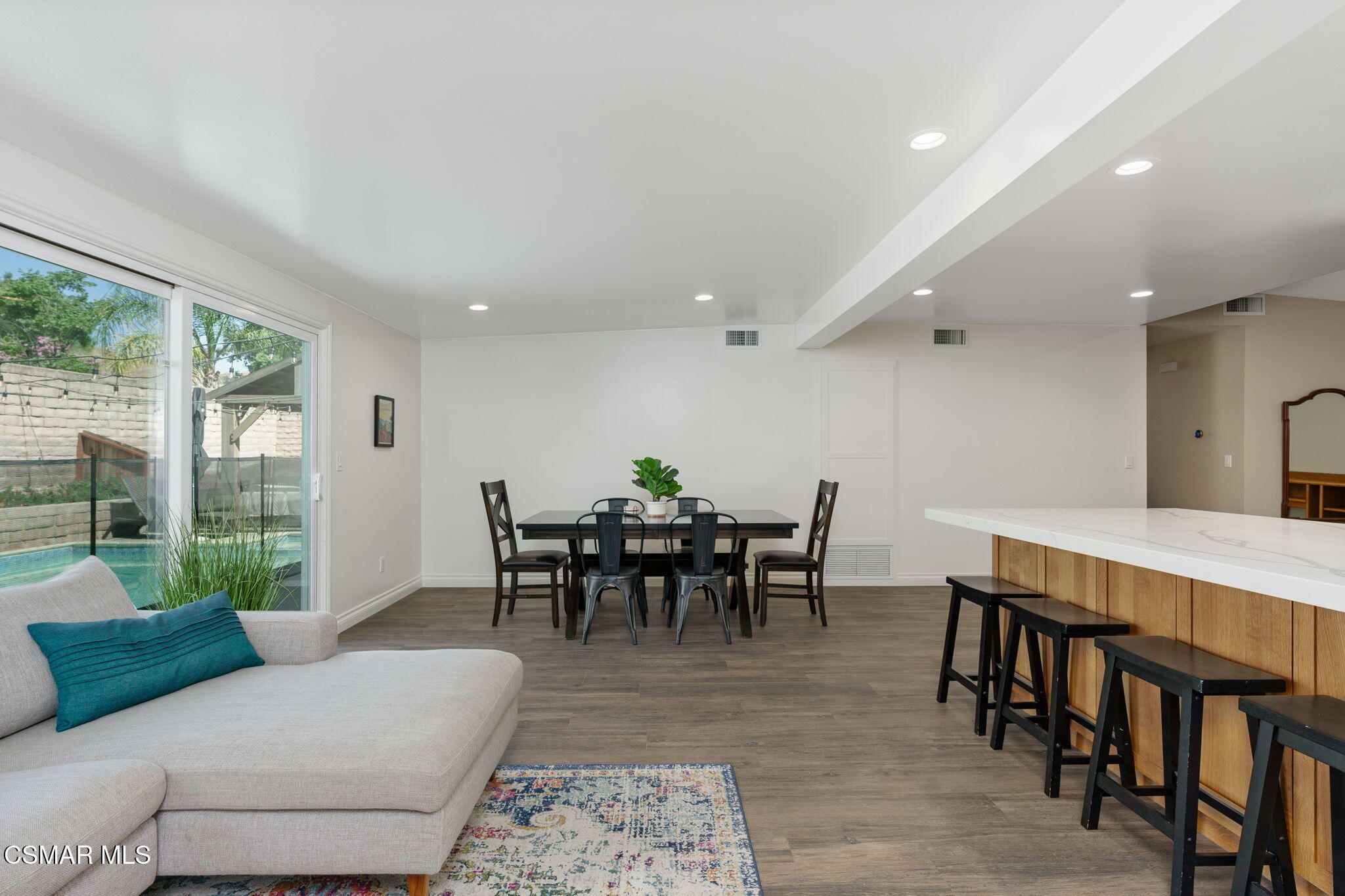 2393 Shreve Avenue Simi Valley, CA 93063 - Photo 11 of 28 2393_Shreve_Ave-18