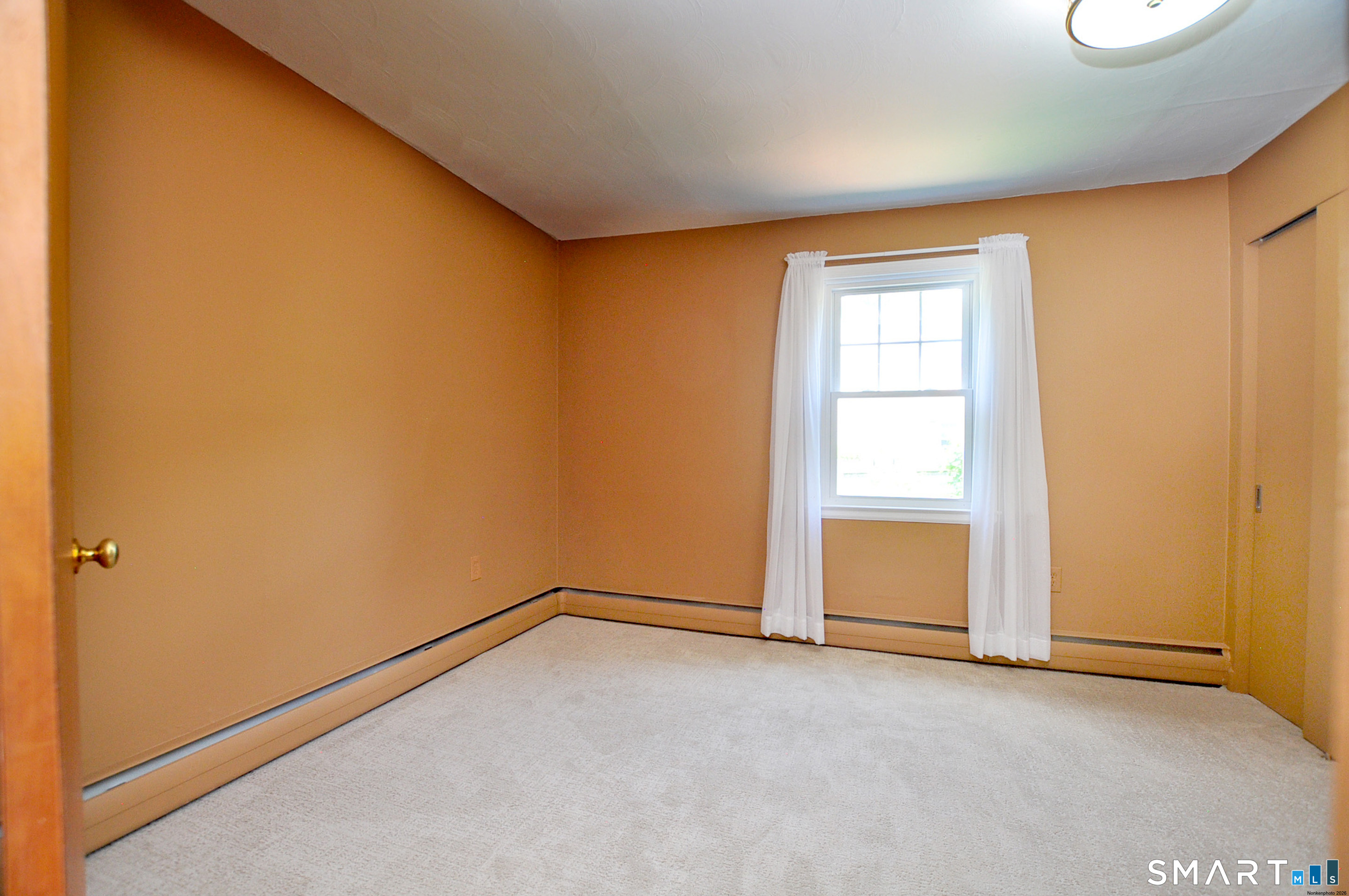 304 Rood Avenue Windsor, CT 06095 - Photo 22 of 36