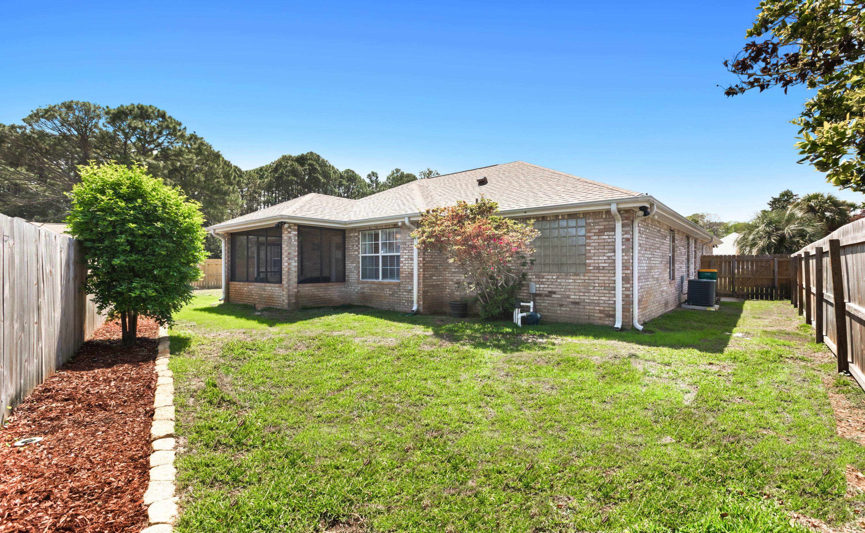 380 Sonora Road Destin, FL 32541 - Photo 59 of 62 a backyard of a house