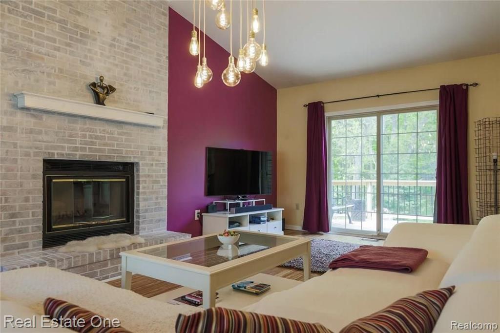 45866 Cider Mill Road Novi, MI 48374 - Photo 11 of 44