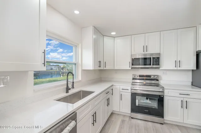 $525,000 | 320 Alabama Avenue, Merritt Island, FL 32953