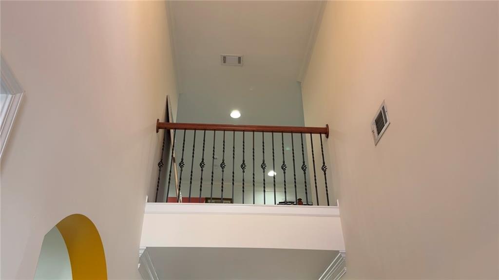 6940 Rocking Horse Lane Alpharetta, GA 30004 - Photo 11 of 32