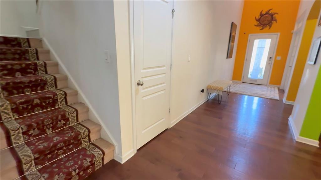 6940 Rocking Horse Lane Alpharetta, GA 30004 - Photo 14 of 32