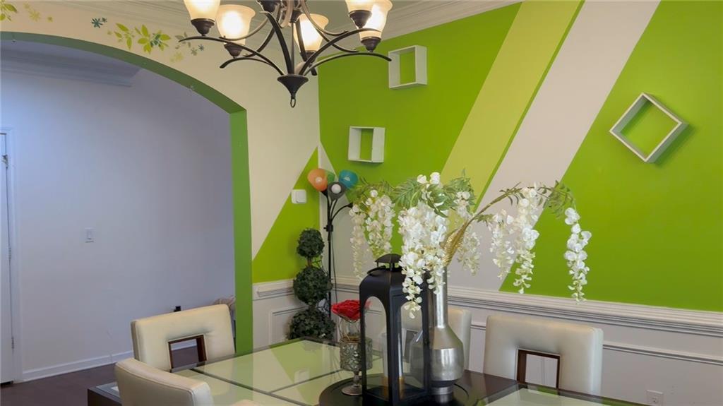 6940 Rocking Horse Lane Alpharetta, GA 30004 - Photo 6 of 32