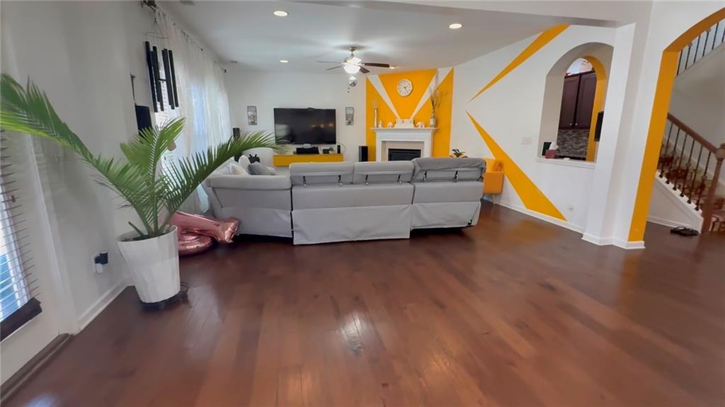 6940 Rocking Horse Lane Alpharetta, GA 30004 - Photo 9 of 32