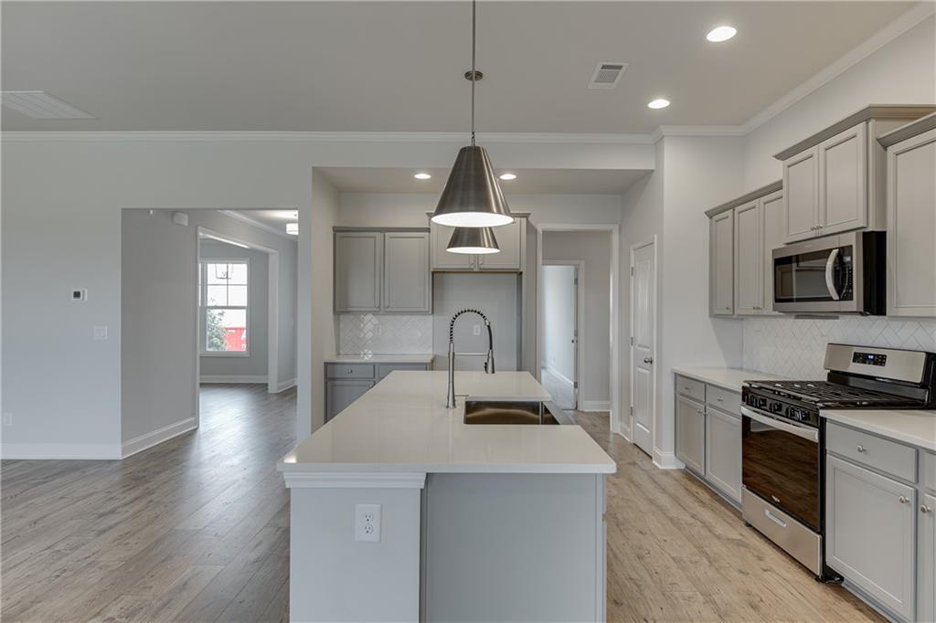 196 Oakdale Road Jefferson, GA 30549 - Photo 16 of 60