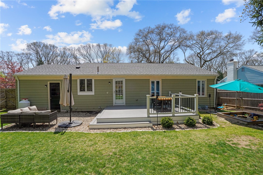 41 Darling Street Warwick, RI 02886 - Photo 39 of 44 Gallery Image 39