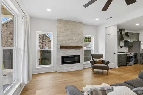 $929,999 | 328 Granbury Street, Franklin, TN 37064