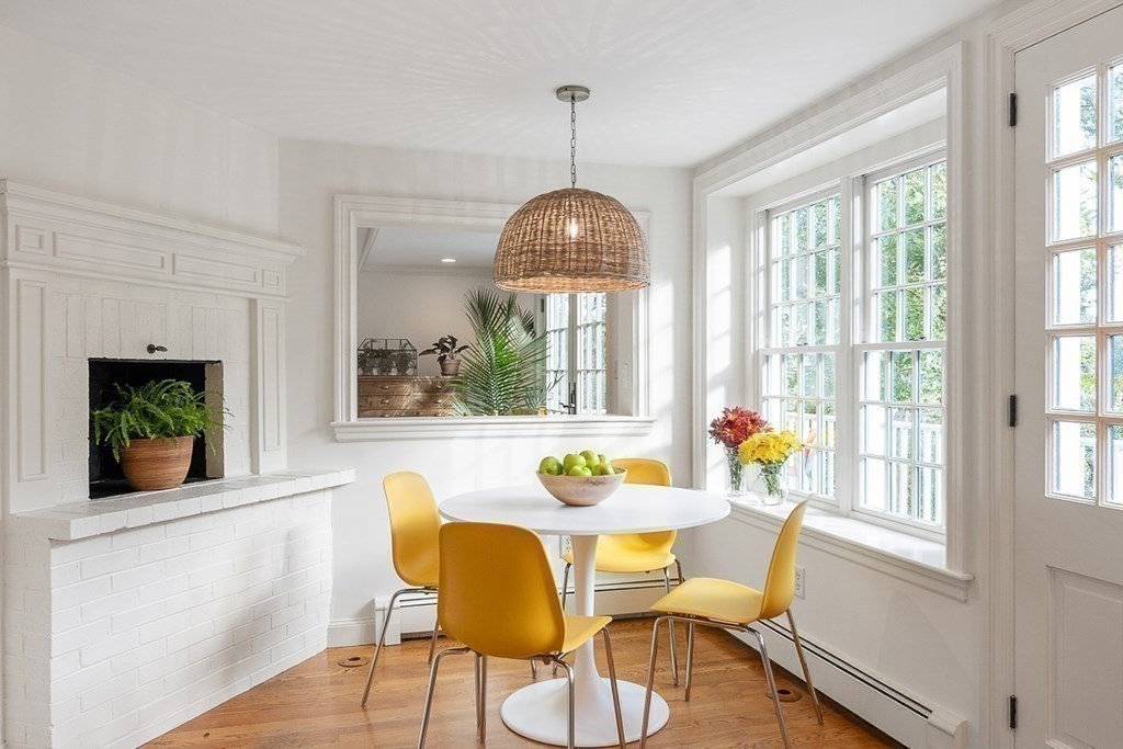 67 Coolidge Road Concord, MA 01742 - Photo 4 of 42 Gallery Image 4