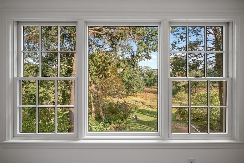 67 Coolidge Road Concord, MA 01742 - Photo 6 of 42 Gallery Image 6