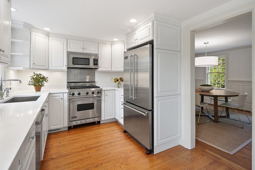 67 Coolidge Road Concord, MA 01742 - Photo 7 of 42 Gallery Image 7
