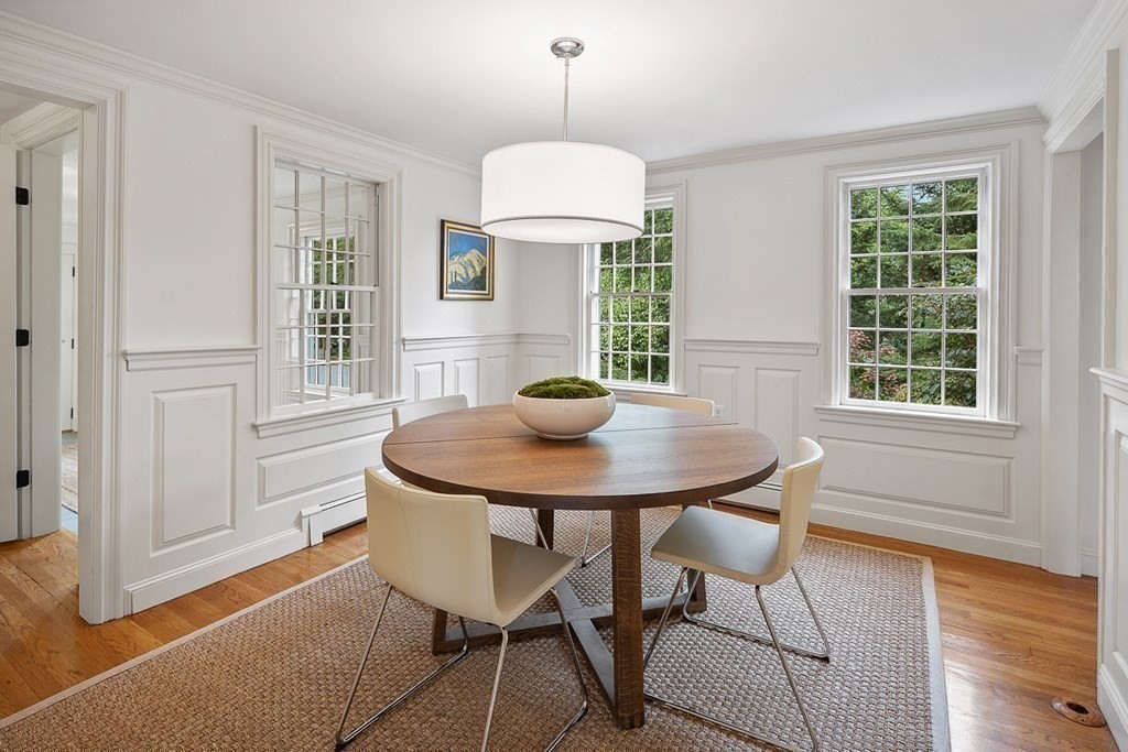 67 Coolidge Road Concord, MA 01742 - Photo 8 of 42 Gallery Image 8