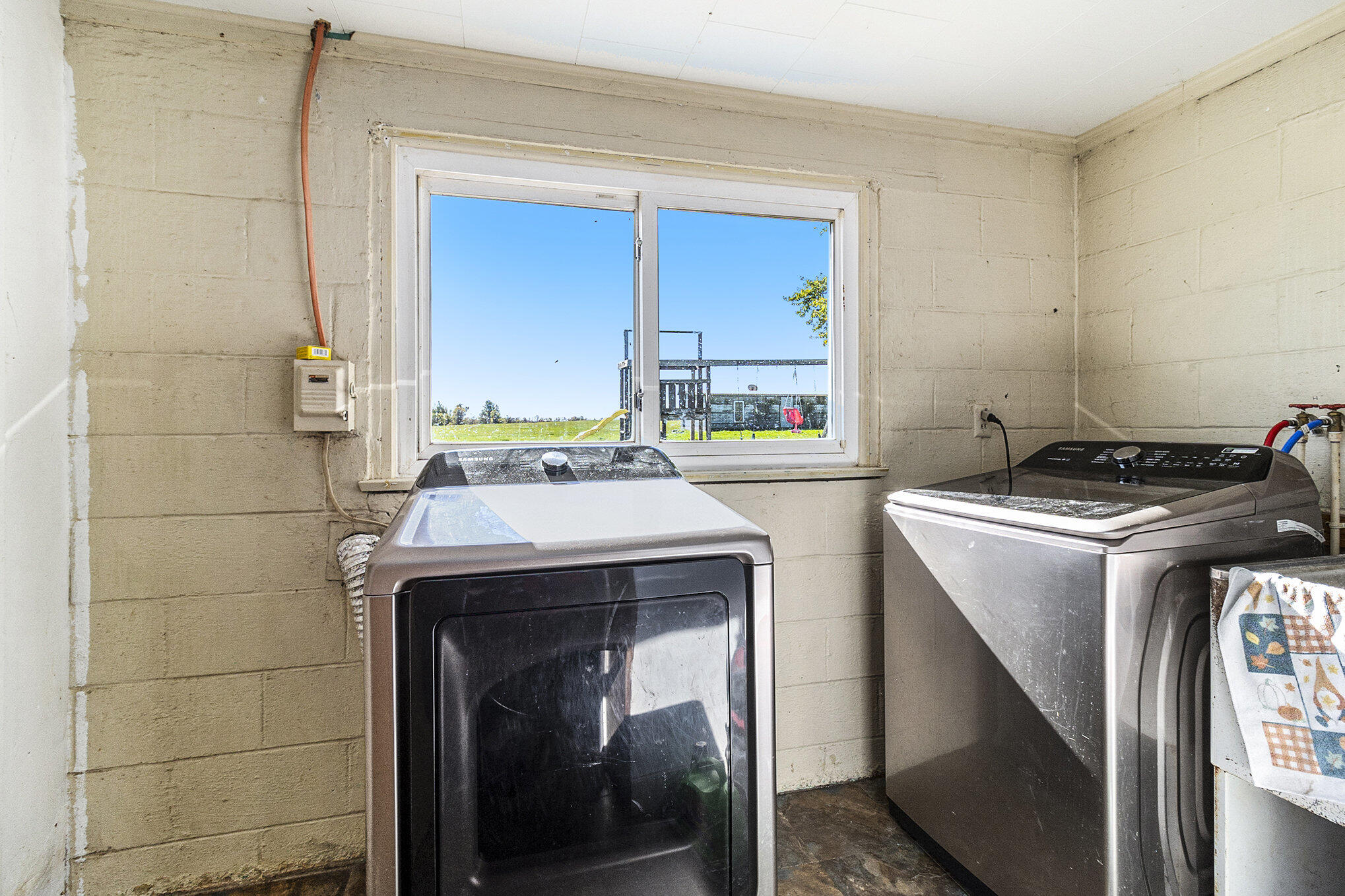 511 Beard Road Pentwater, MI 49449 - Photo 12 of 20 Laundry Room