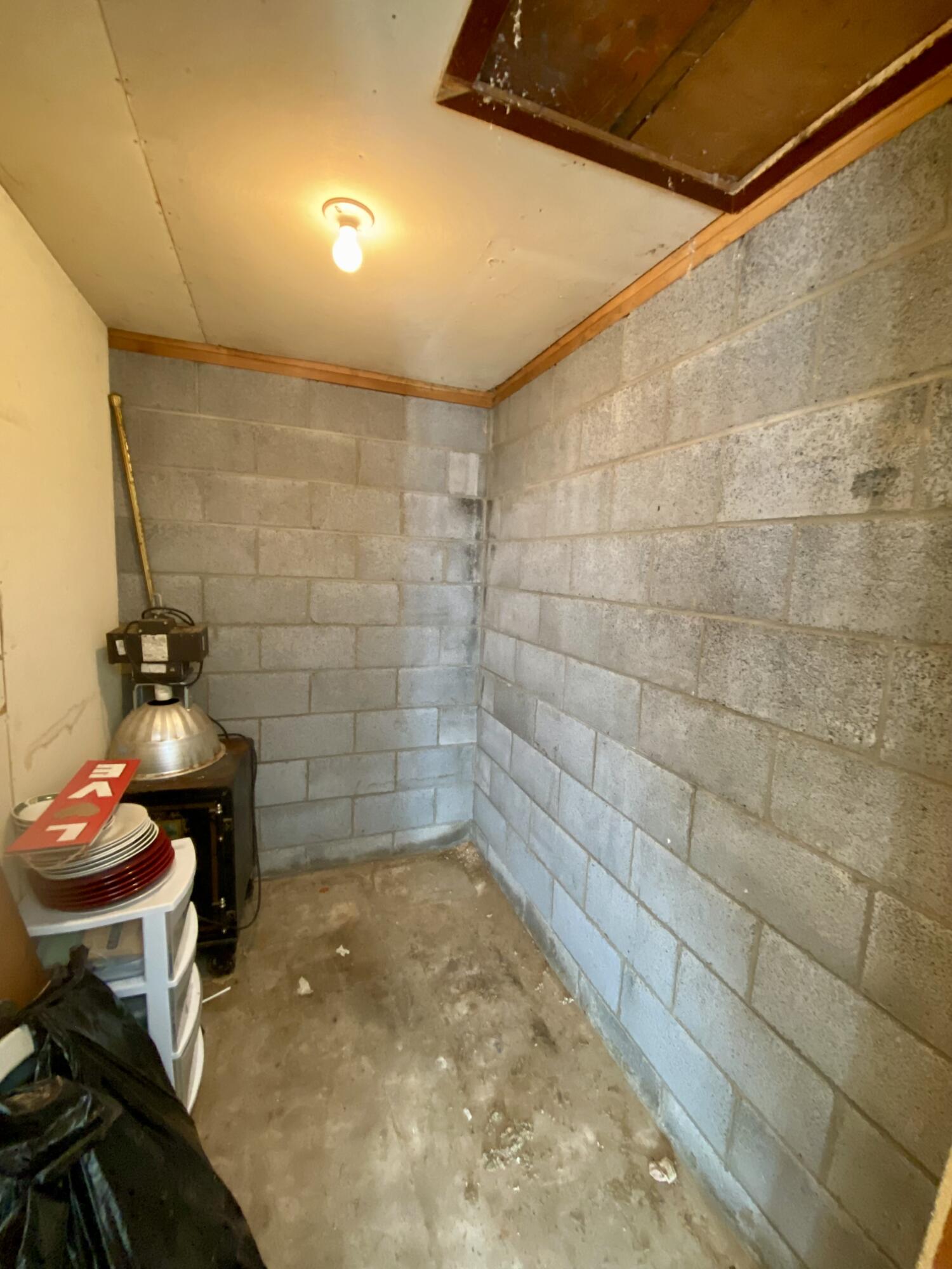 511 Beard Road Pentwater, MI 49449 - Photo 18 of 20 IMG_4657