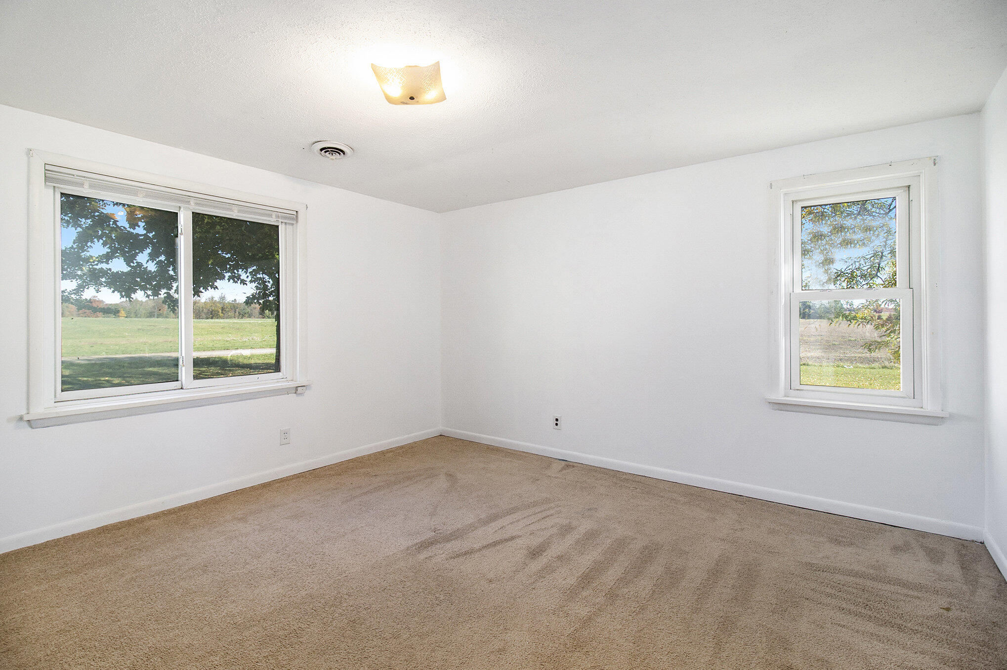 511 Beard Road Pentwater, MI 49449 - Photo 8 of 20 Bedroom 1