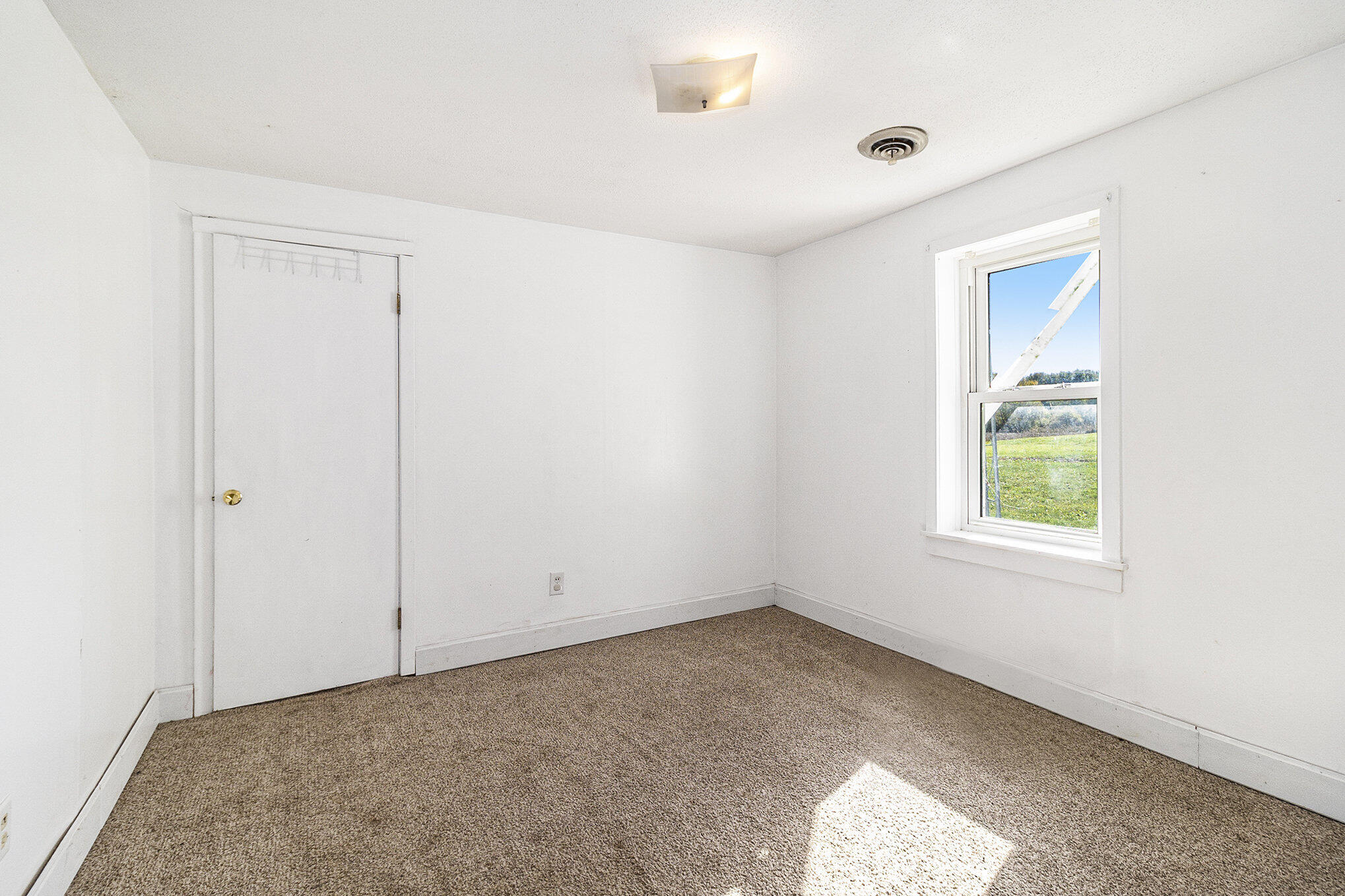 511 Beard Road Pentwater, MI 49449 - Photo 9 of 20 Bedroom 2