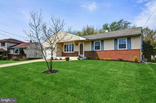 37 Kay Road Hamilton, NJ 08620 - Photo 2 of 27 Exterior Front