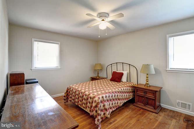 37 Kay Road Hamilton, NJ 08620 - Photo 15 of 27 Bedroom 1