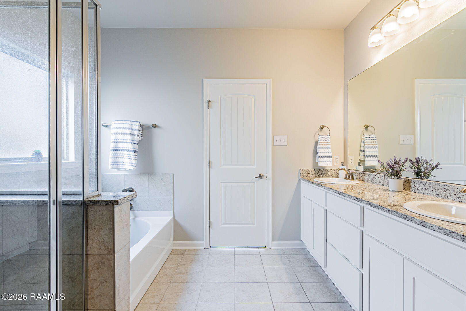 123 Tortoise Lane Broussard, LA 70518 - Photo 14 of 29 primary bathroom