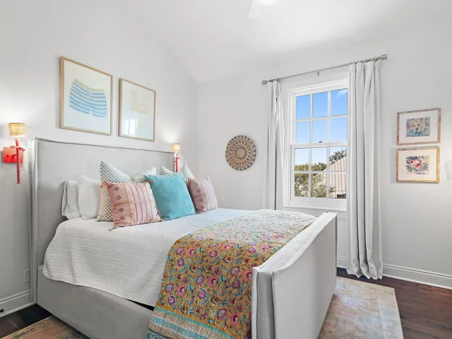 $2,200,000 | 34 North Barrett Square, Unit 3D, Inlet Beach, FL 32461