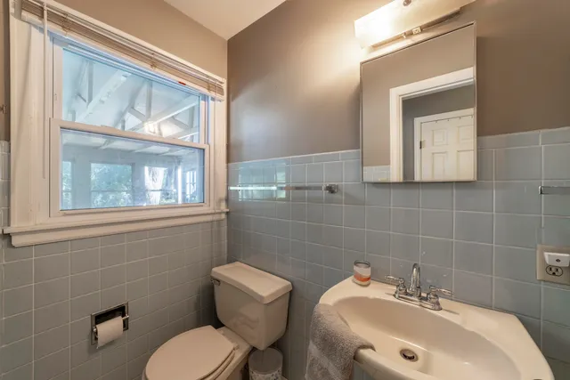 $520,000 | 1704 Clover Lane, Valparaiso, IN 46385