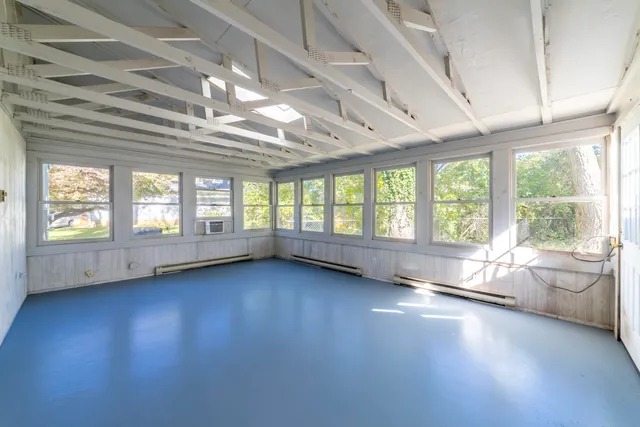 $520,000 | 1704 Clover Lane, Valparaiso, IN 46385